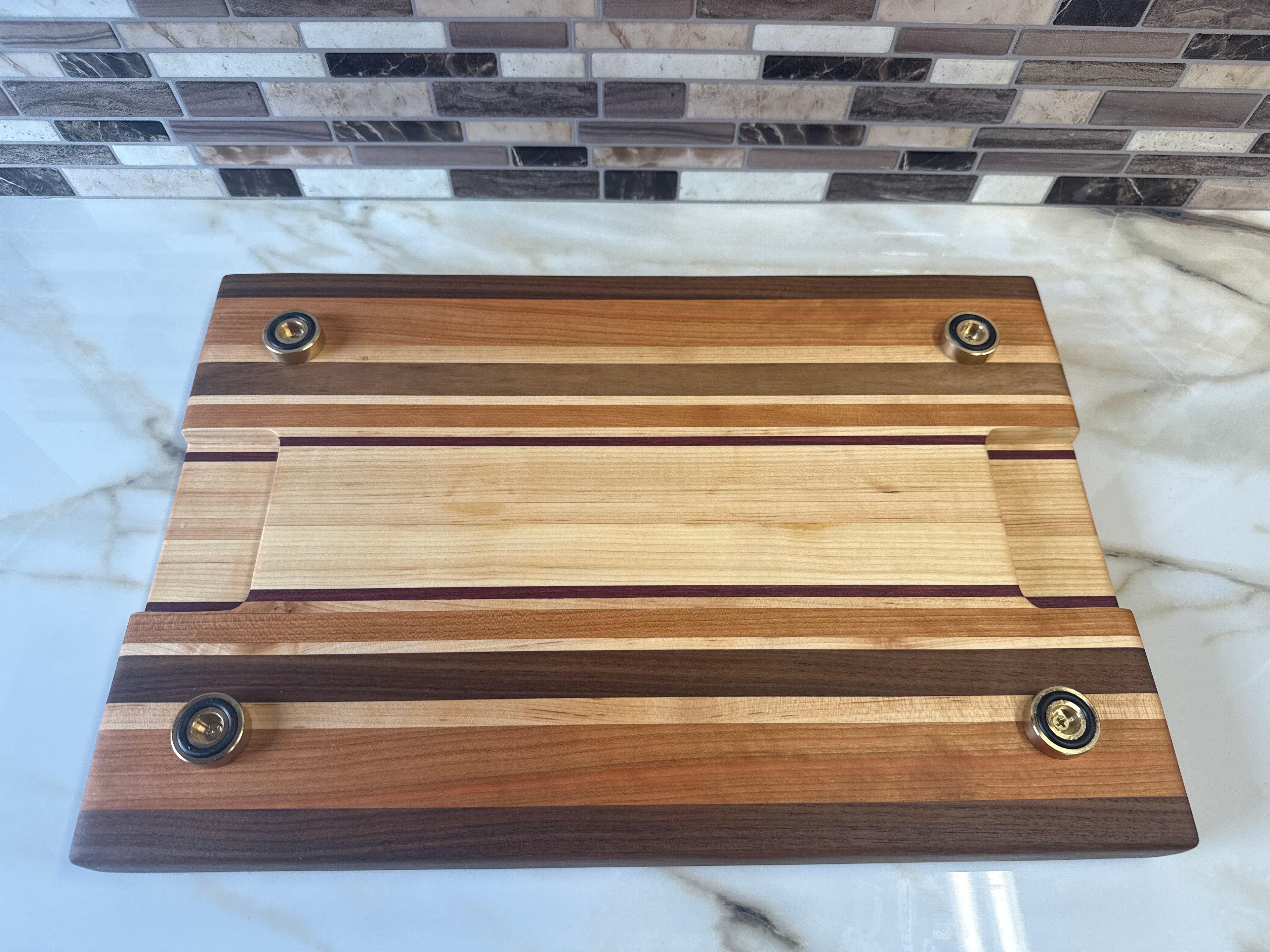 Heritage Cutting Board 18" × 12" × 1.5" — Edge Grain