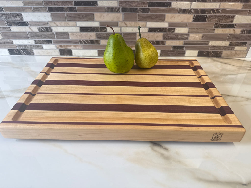 Heritage Cutting Board 18" × 12" × 1.5" — Edge Grain