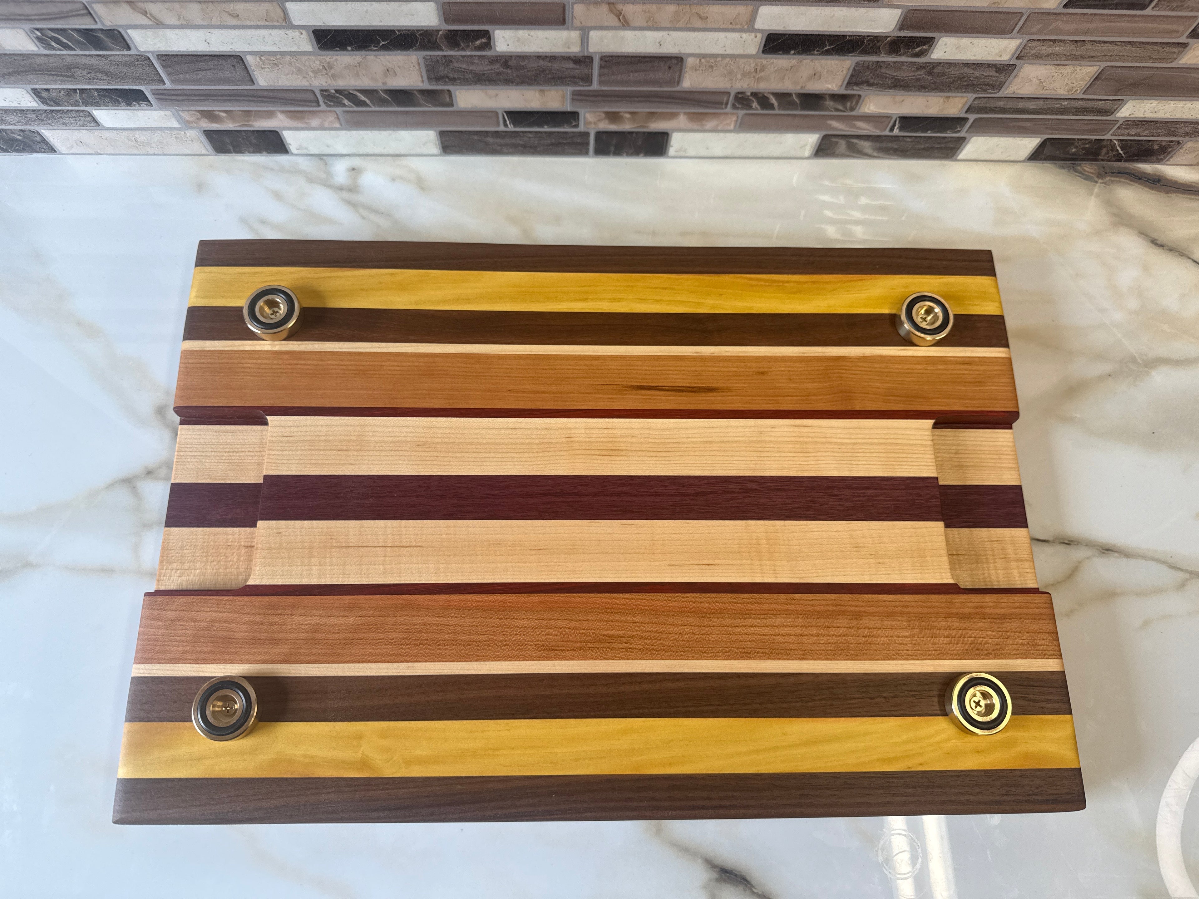 Heritage Cutting Board 18" × 12" × 1.5" — Edge Grain