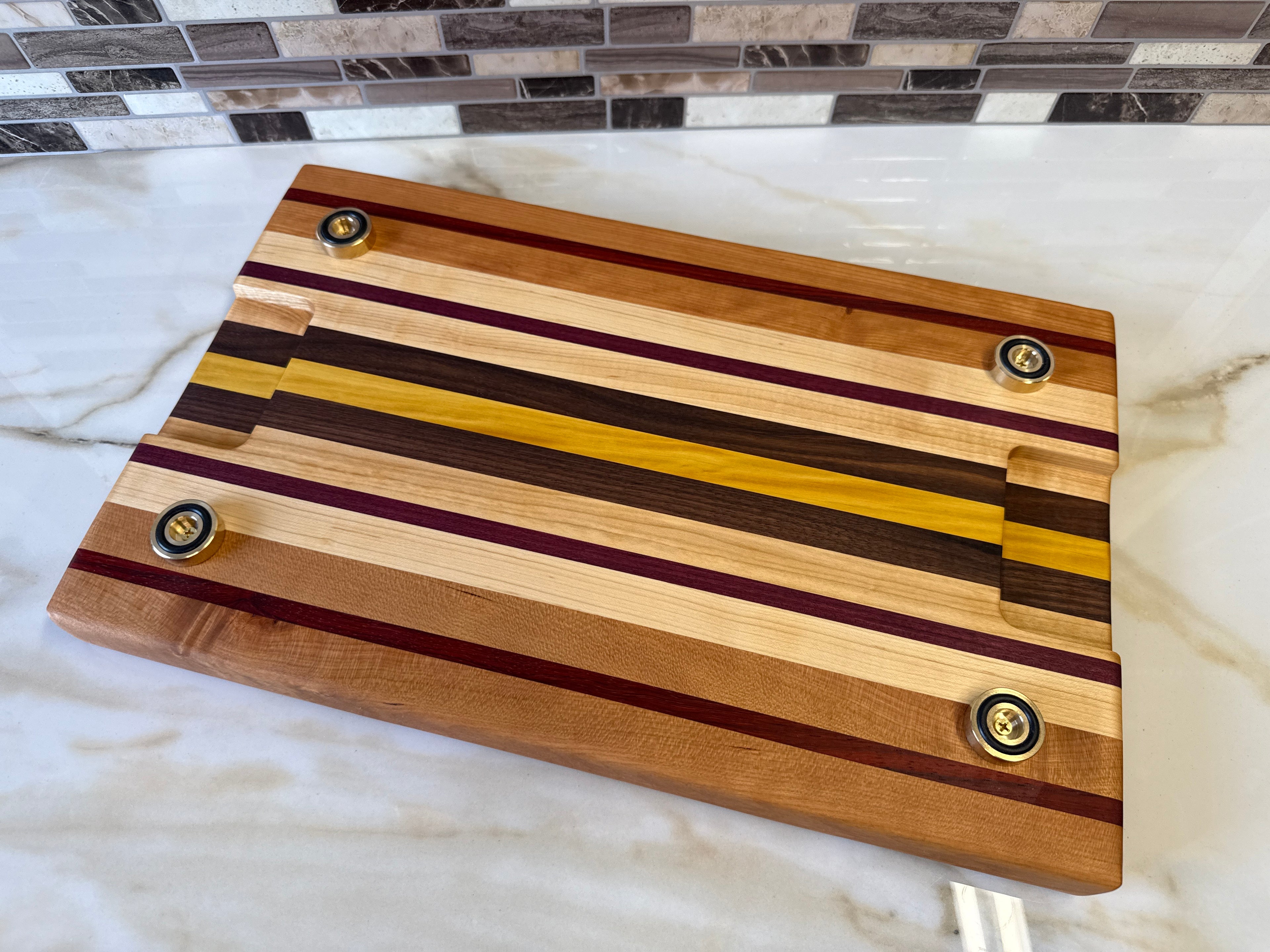 Heritage Cutting Board 18" × 12" × 1.5" — Edge Grain