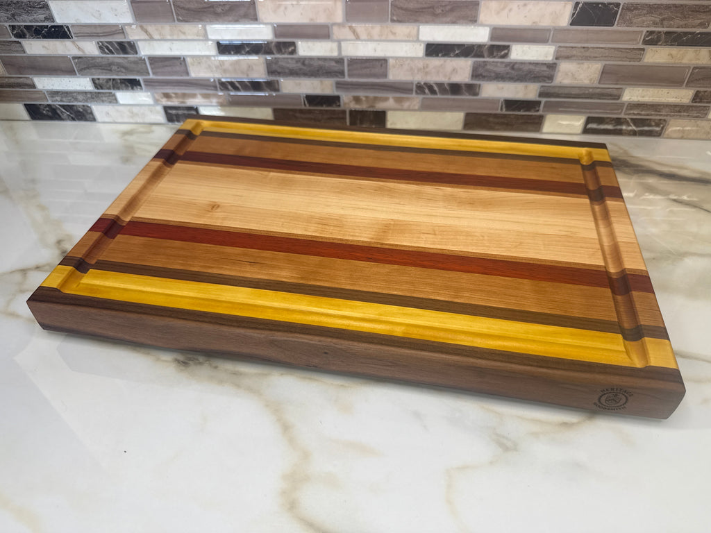 Heritage Cutting Board 18" × 12" × 1.5" — Edge Grain