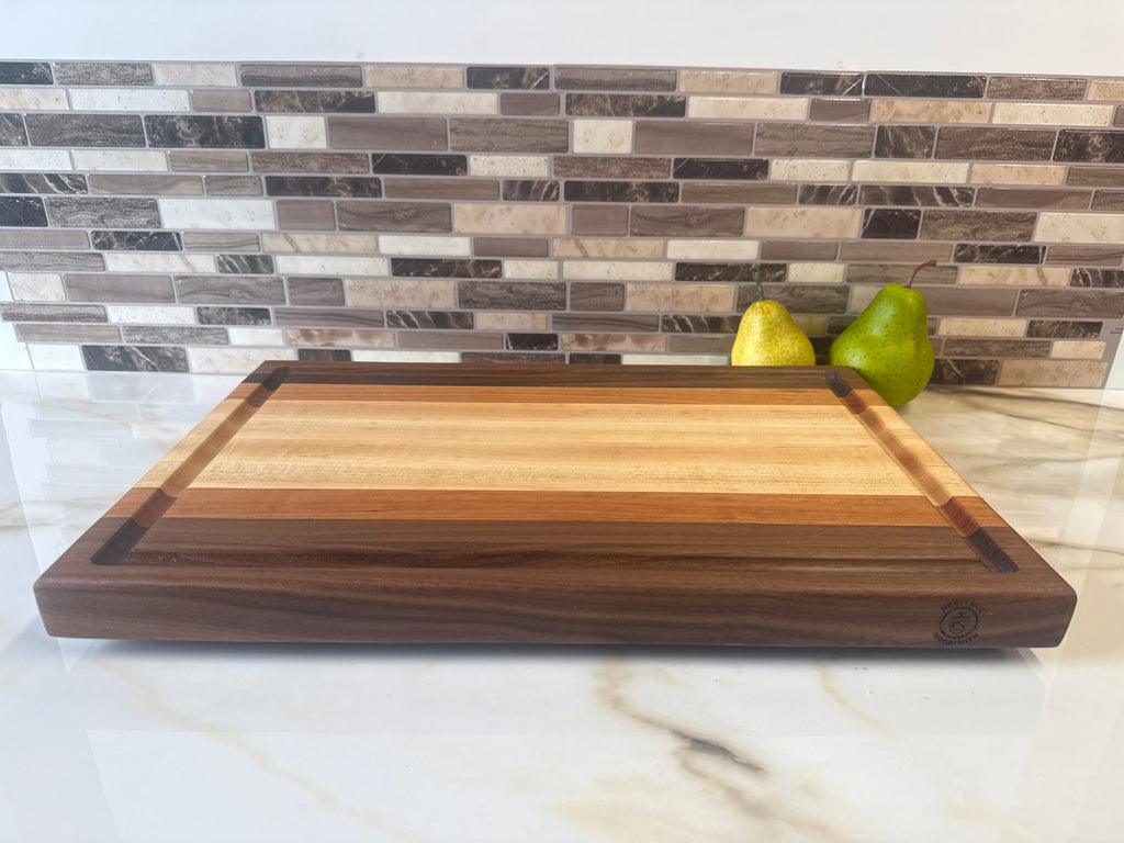 Heritage Cutting Board 18" × 12" × 1.5" — Edge Grain