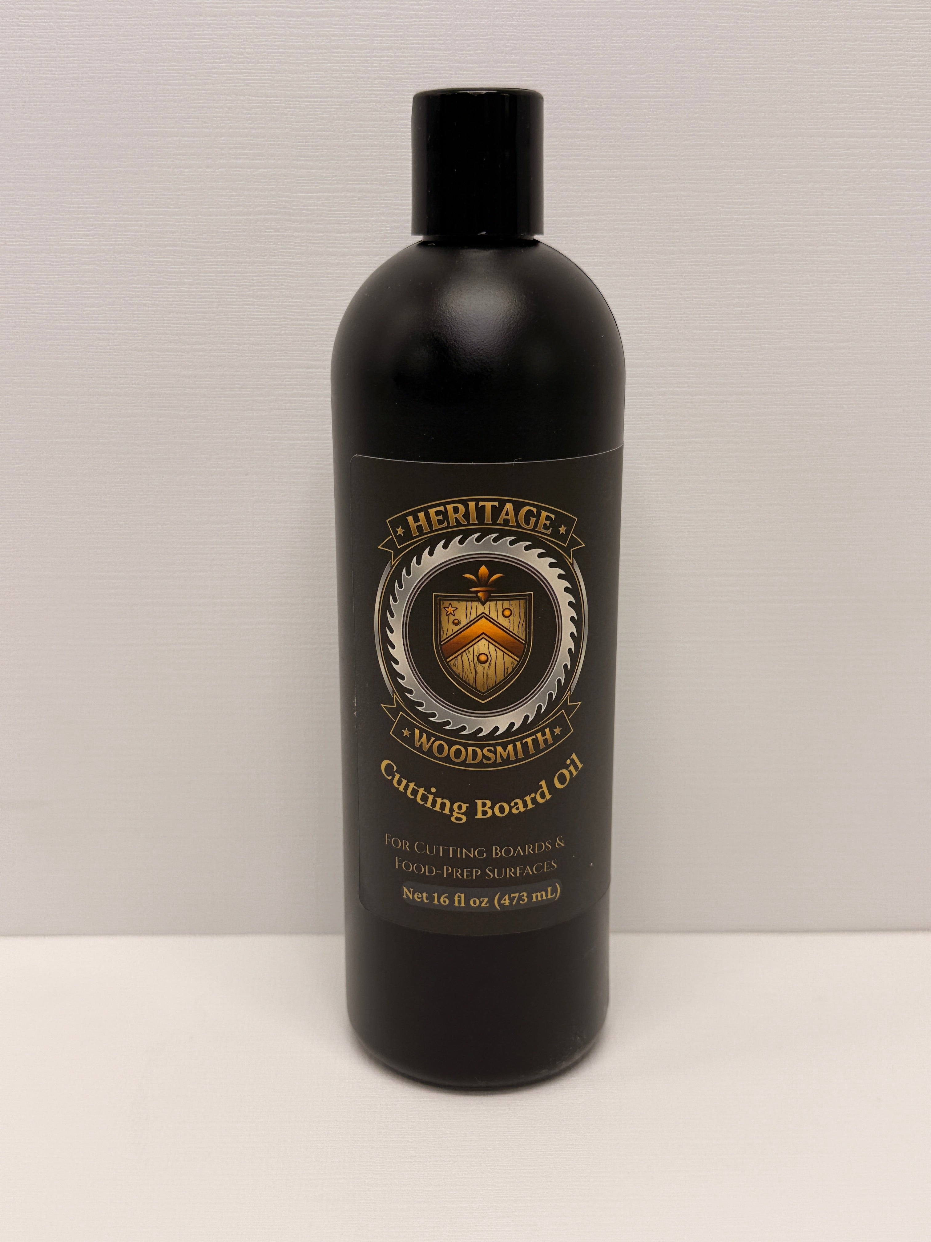 Heritage Woodsmith Cutting Board Oil

16 fl oz (473 ml)